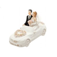 Fig. Newly-Weds in a Car 11 cm